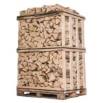 Fichten-Brennholz, 25-30 cm, frisch aus dem Wald, 1,6 SRM (1 RM/Raummeter)